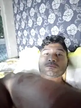 Snapshot of Diogo100 chatting on March 2026 07:46:02 AM Diogo100 online show from March 2026 07:46:02 AM