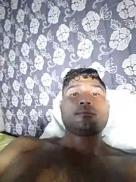 Snapshot of Diogo100 chatting on April 2026 06:51:02 AM Diogo100 online show from April 2026 06:51:02 AM