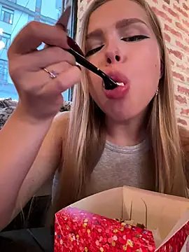 mur girl online show from December 2024 12:08:02 PM