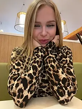 mur girl online show from December 2024 09:37:02 AM