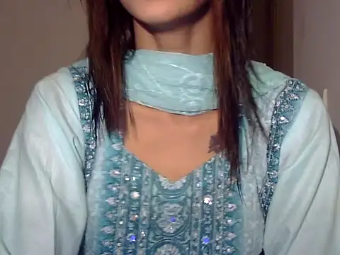 MAAYRA 09 online show from December 2025 10:54:02 AM