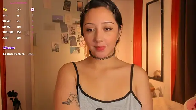 Snapshot of HeyTati chatting on March 2026 11:54:02 PM HeyTati online show from March 2026 11:54:02 PM