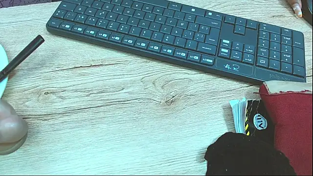 aliceroma online show from January 2025 03:18:01 PM