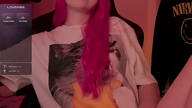 Snapshot of h2h0e chatting on October 2025 07:56:01 PM h2h0e online show from October 2025 07:56:01 PM