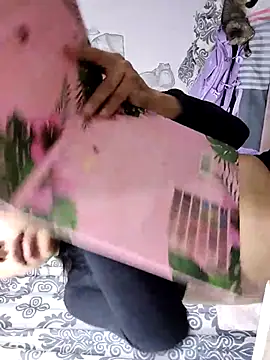 Snapshot of DannaDooll99 chatting on February 2025 10:34:01 AM DannaDooll99 online show from February 2025 10:34:01 AM