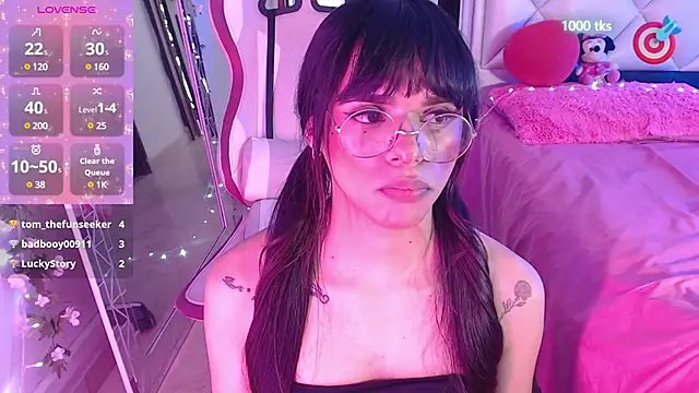 Snapshot of DannaDooll99 chatting on March 2025 05:29:01 PM DannaDooll99 online show from March 2025 05:29:01 PM