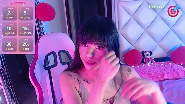 Snapshot of DannaDooll99 chatting on March 2025 11:29:02 AM DannaDooll99 online show from March 2025 11:29:02 AM