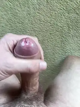 ThickCockLover2 online show from October 2025 07:40:01 PM