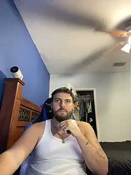 Snapshot of MasterKvn chatting on January 2025 09:30:02 AM MasterKvn online show from January 2025 09:30:02 AM