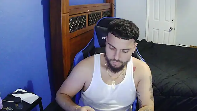 Snapshot of MasterKvn chatting on March 2025 10:56:02 AM MasterKvn online show from March 2025 10:56:02 AM