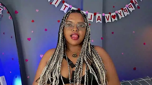 conielaurenth online show from February 2025 01:34:01 AM