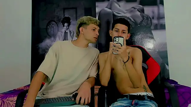 Snapshot of migueyalejo_teens chatting on December 2024 04:25:02 AM migueyalejo teens online show from December 2024 04:25:02 AM