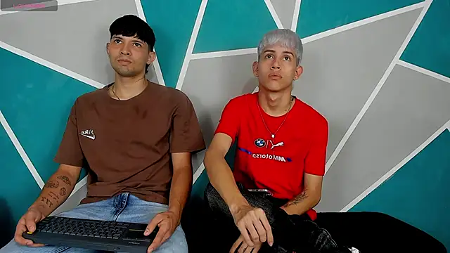 Snapshot of migueyalejo_teens chatting on October 2025 02:56:02 AM migueyalejo teens online show from October 2025 02:56:02 AM