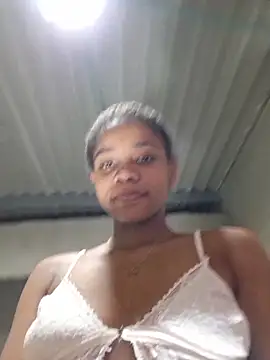 Snapshot of Luciia_cute chatting on March 2026 01:34:02 AM Luciia cute online show from March 2026 01:34:02 AM