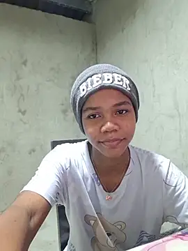 Snapshot of Luciia_cute chatting on March 2026 03:10:01 AM Luciia cute online show from March 2026 03:10:01 AM