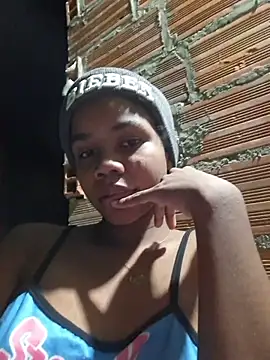 Snapshot of Luciia_cute chatting on March 2026 03:08:02 AM Luciia cute online show from March 2026 03:08:02 AM