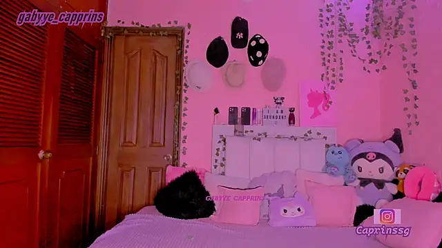 gabyye capprins online show from January 2026 12:02:01 AM