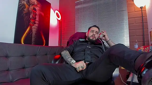 Ethan Castellano online show from January 2025 04:15:01 AM