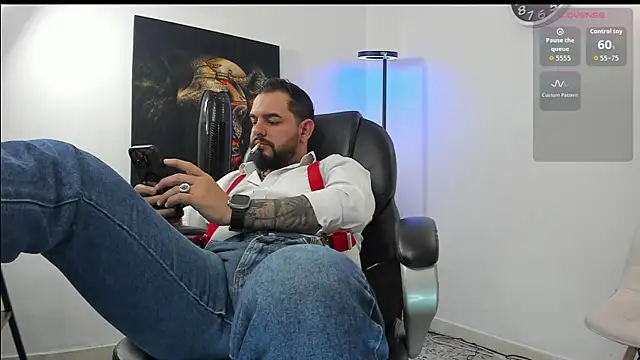 Ethan Castellano online show from November 2025 06:46:02 PM