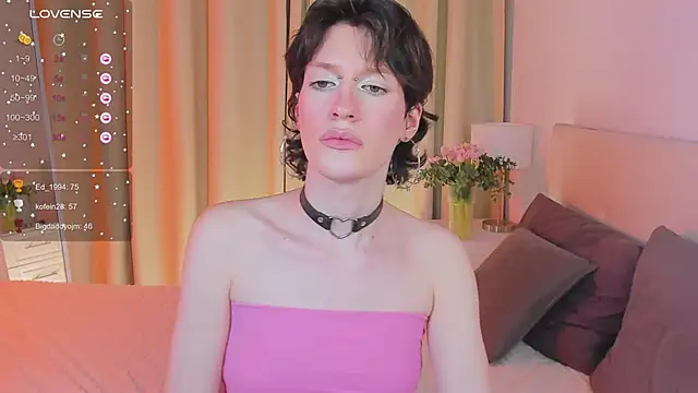 Snapshot of Kolette_Gray chatting on March 2025 01:14:02 PM Kolette Gray online show from March 2025 01:14:02 PM