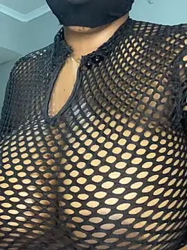 blackshortzbarbie online show from March 2025 09:23:02 PM