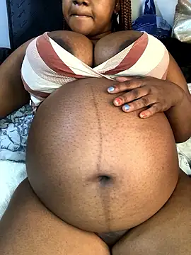 Snapshot of PervertPreggy chatting on December 2024 03:03:02 PM PervertPreggy online show from December 2024 03:03:02 PM