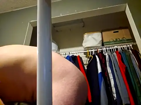 Spunwhiteboy1992 online show from December 2025 06:11:01 AM