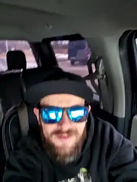 Spunwhiteboy1992 online show from February 2026 02:47:01 PM