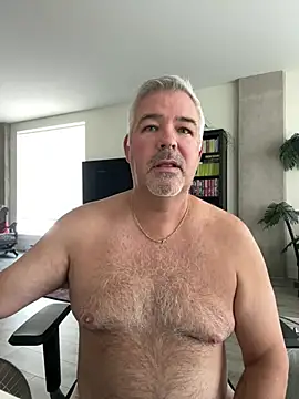 Snapshot of aarosteev2 chatting on March 2025 06:01:02 PM aarosteev2 online show from March 2025 06:01:02 PM