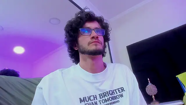 Loggan donnelly online show from January 2025 11:49:02 PM