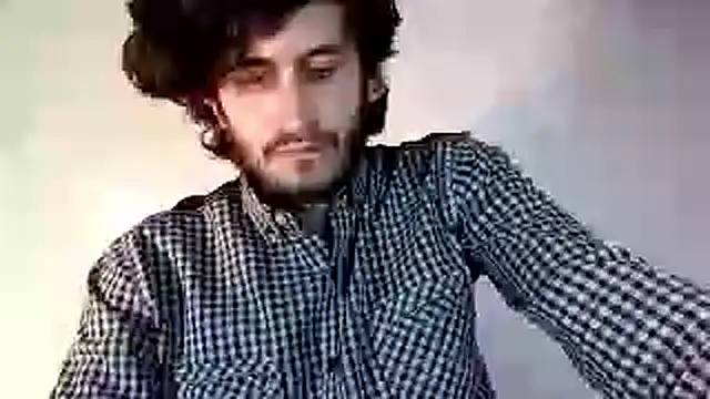 Loggan donnelly online show from November 2025 08:20:02 PM