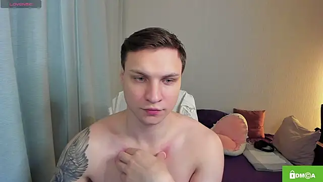 handsome guy01 online show from April 2026 07:22:02 PM