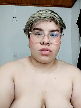 amalia love online show from January 2025 06:52:01 AM