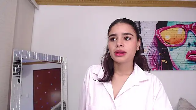 Snapshot of lissbrown chatting on February 2025 12:50:01 PM lissbrown online show from February 2025 12:50:01 PM