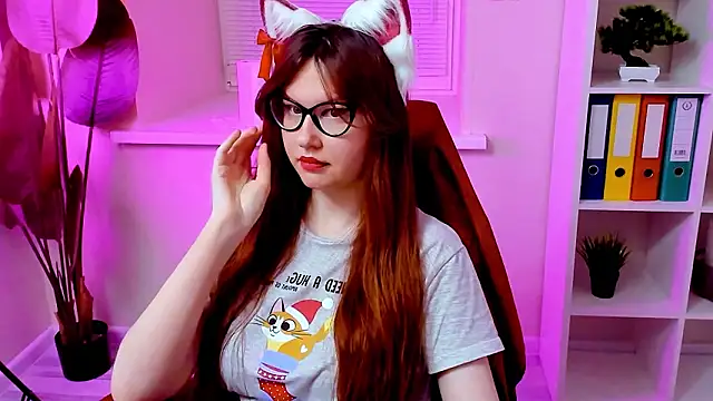 Snapshot of CarolGiggly chatting on March 2026 11:26:02 AM CarolGiggly online show from March 2026 11:26:02 AM