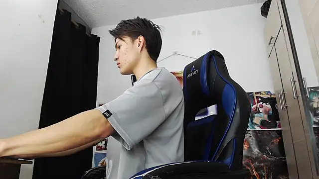 sr jaeger online show from November 2025 01:26:02 PM