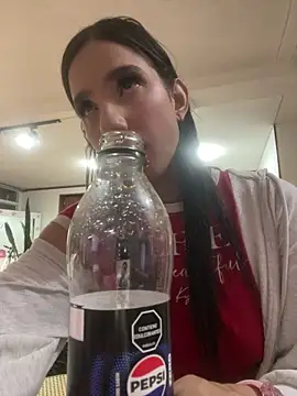 Praga Pink online show from February 2026 01:01:02 AM