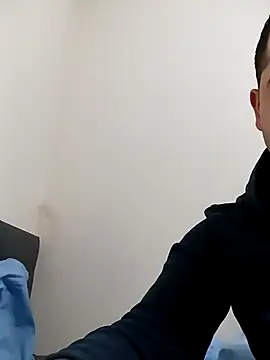 Snapshot of cshn001 chatting on February 2025 09:17:01 PM cshn001 online show from February 2025 09:17:01 PM