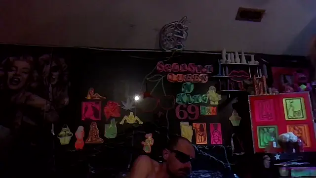 Snapshot of kjs_daddy123 chatting on April 2026 07:08:01 AM kjs daddy123 online show from April 2026 07:08:01 AM