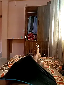 RRahullove69 online show from October 2025 08:23:02 AM