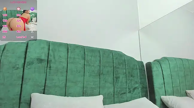 Snapshot of GABYTAYLOR_ chatting on February 2025 04:42:02 PM GABYTAYLOR  online show from February 2025 04:42:02 PM