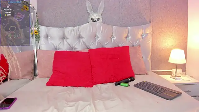 Snapshot of GABYTAYLOR_ chatting on September 2025 01:34:02 PM GABYTAYLOR  online show from September 2025 01:34:02 PM