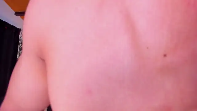 Valentino  X online show from January 2025 02:48:01 PM