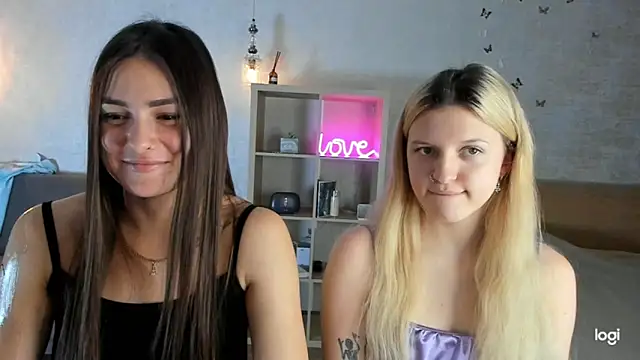 Snapshot of ShySonya chatting on December 2024 04:46:02 PM ShySonya online show from December 2024 04:46:02 PM