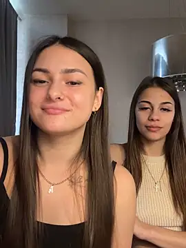 Snapshot of ShySonya chatting on October 2025 11:28:02 AM ShySonya online show from October 2025 11:28:02 AM