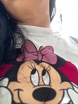 Snapshot of GiaNahomi chatting on December 2024 02:31:02 PM GiaNahomi online show from December 2024 02:31:02 PM