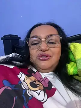 Snapshot of GiaNahomi chatting on December 2024 01:59:02 PM GiaNahomi online show from December 2024 01:59:02 PM