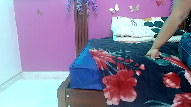 analdeepalejandra18 online show from February 2025 07:21:01 PM