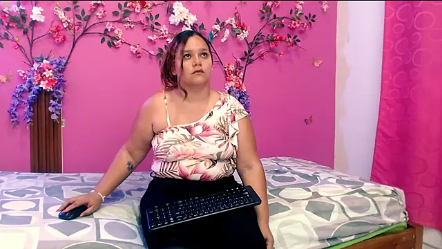 analdeepalejandra18 online show from November 2025 07:38:01 PM