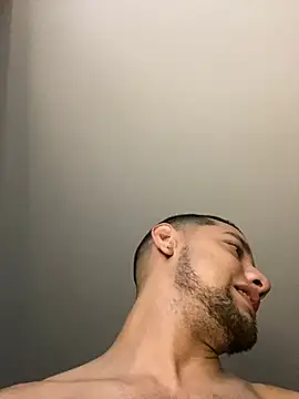 Snapshot of MrSoulMommy chatting on December 2024 07:01:01 AM MrSoulMommy online show from December 2024 07:01:01 AM